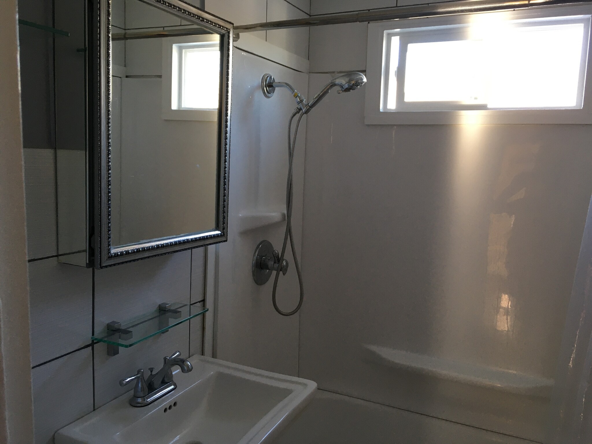 Building Photo - 11 Adams Ct