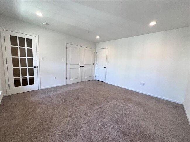 Building Photo - 3204 Lynk Alley