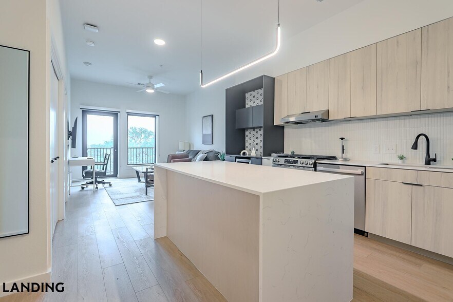 Building Photo - 2623 Keene St