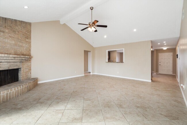 Building Photo - 7218 Foxway Ln