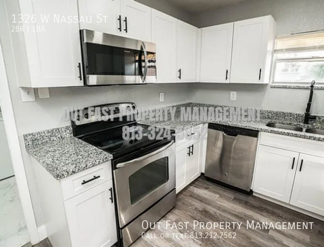 Building Photo - 1326 W Nassau St