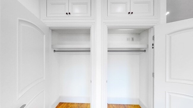 Building Photo - 331 Newbury St