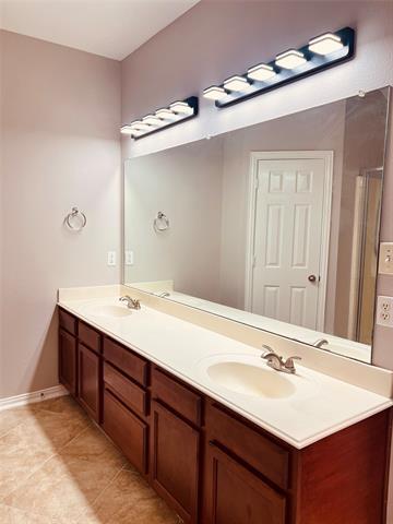 Building Photo - 706 S Jupiter Rd