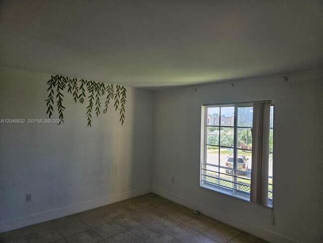 Building Photo - 4900 NW 79th Ave