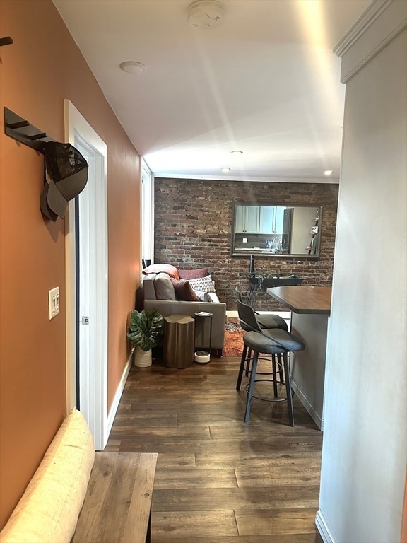 Building Photo - 10 Henchman St