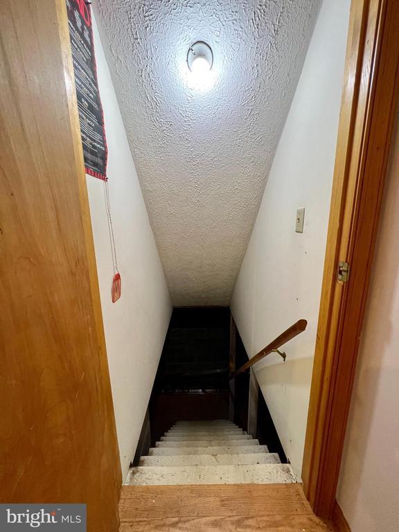 Building Photo - 148 Fieldstone Ln