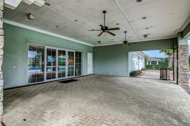 Building Photo - 1313 Trailwater St