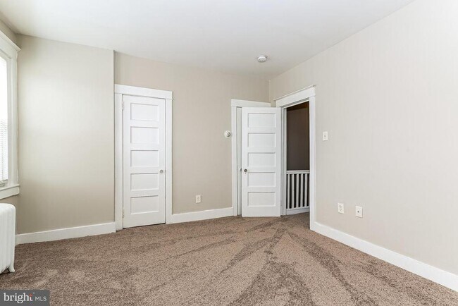 Building Photo - 900 Marcella St