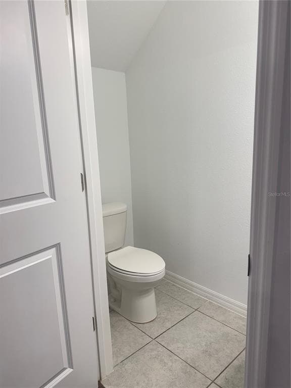 Building Photo - 233 Mandovi St