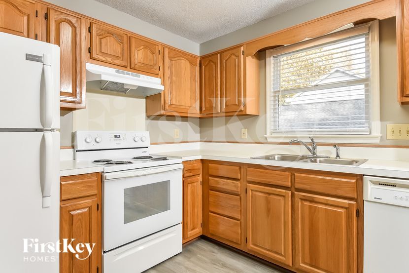 Building Photo - 3501 Cardinal Ridge Dr