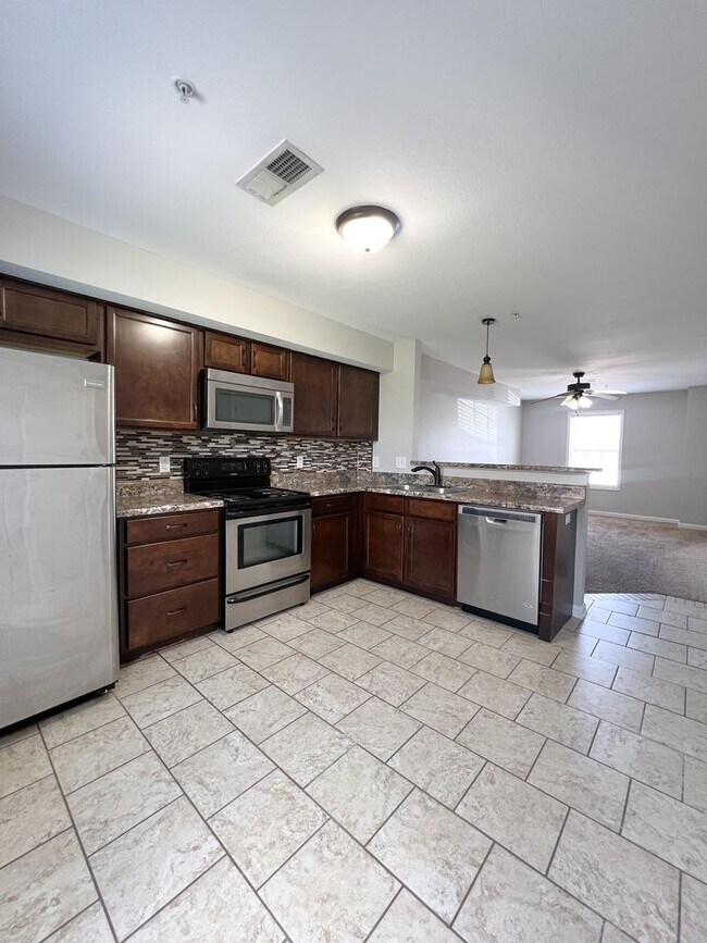 Building Photo - 1604 Railton Ct