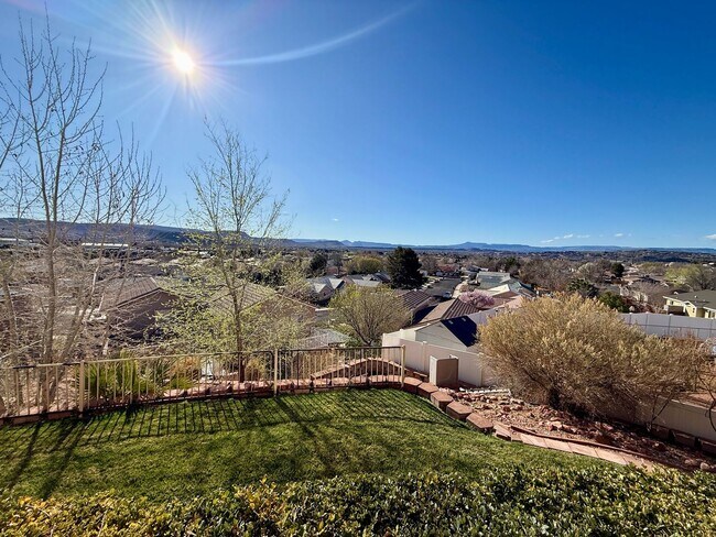 Building Photo - Furnished and Utilities Included: Two-Bedroom Basement Apartment with Private Yard