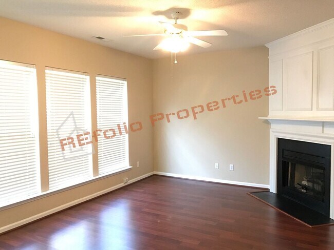 Building Photo - Fresh Paint Scheduled – City Loft by Sherw...