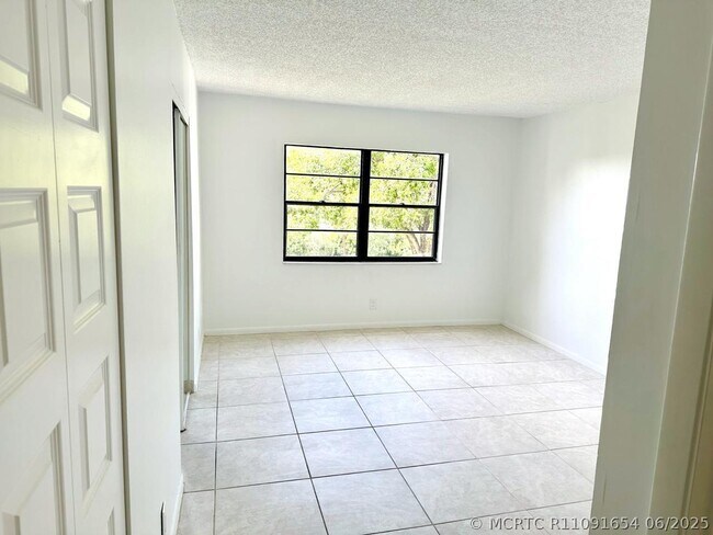 Building Photo - 9235 SW 8th St