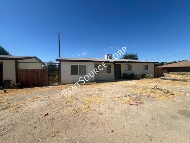 Building Photo - 26335 Community Blvd