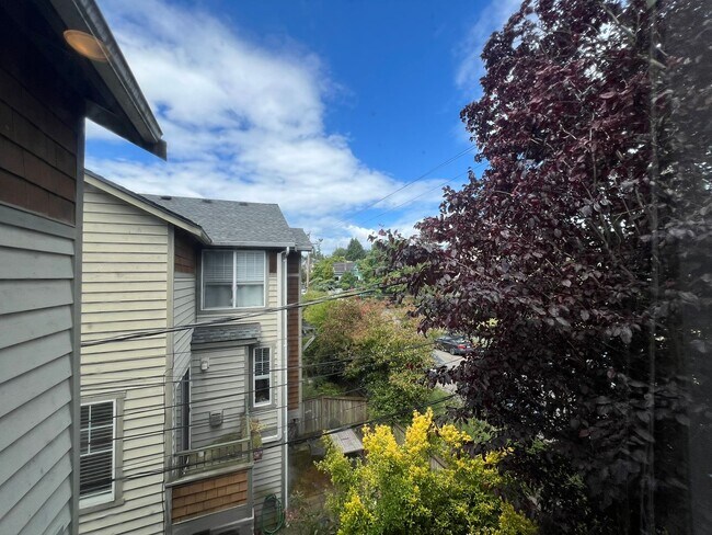 Building Photo - 2645-B NW 57th St