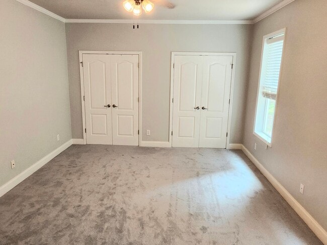 Building Photo - *****AVAILABLE NOW*****
