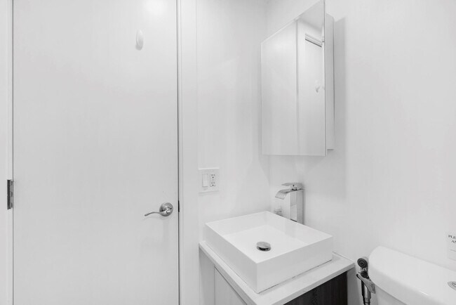 Building Photo - 1439 S Ocean Blvd