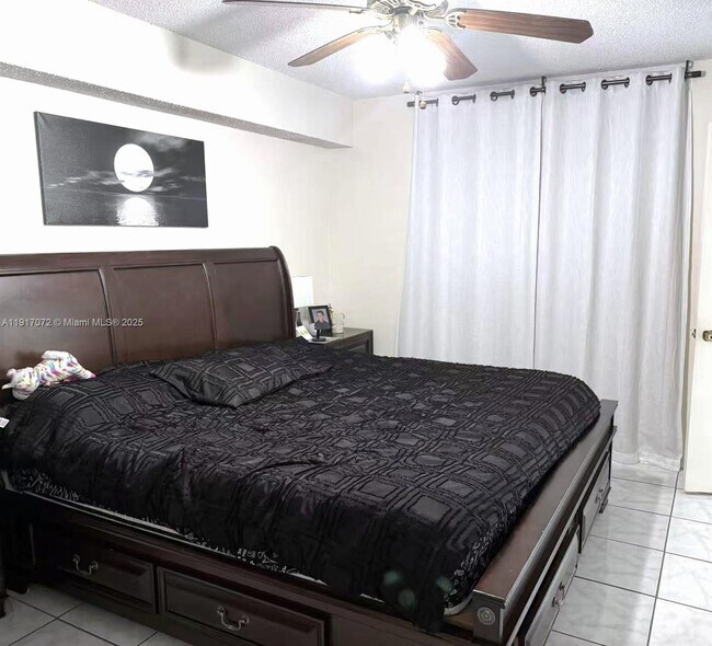 Building Photo - 2075 SW 122nd Ave