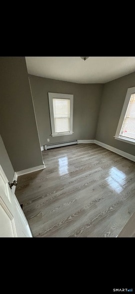 Building Photo - 144 Clark St