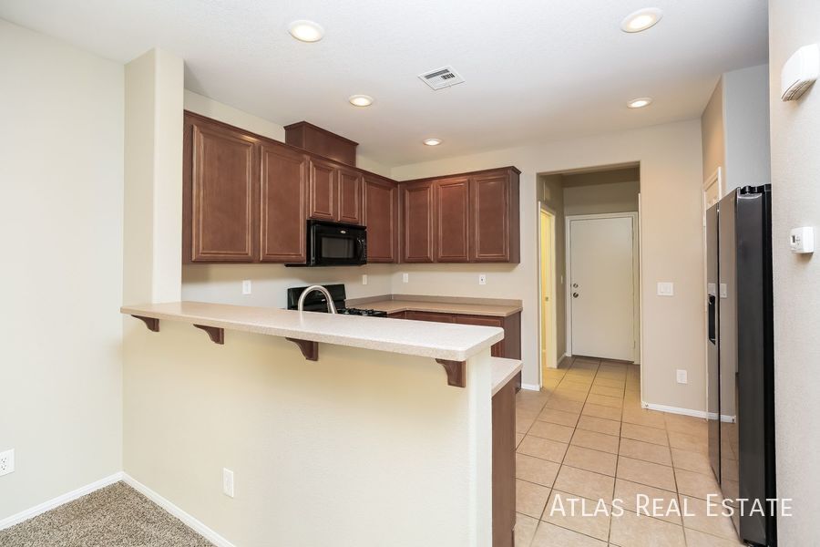 Building Photo - 9263 Moonlight Nest Ln