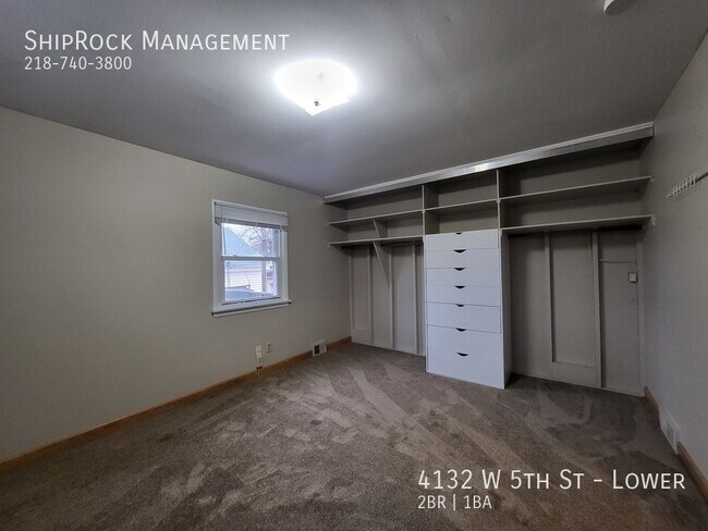 Building Photo - 4132 W 5th St