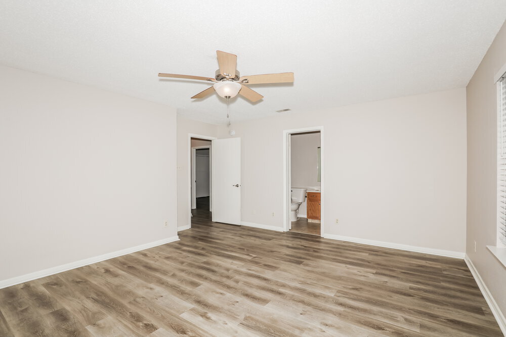 Building Photo - 2217 Westmere Dr