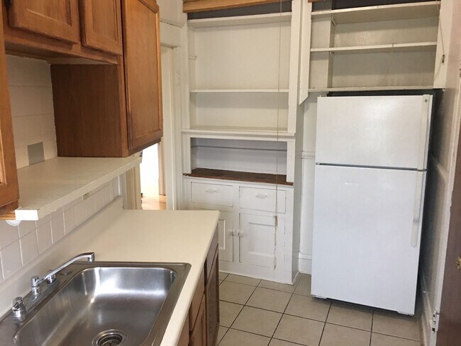 Building Photo - Castle Building