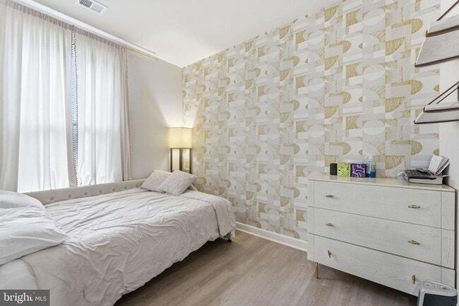 Building Photo - 2818 Dart Dr