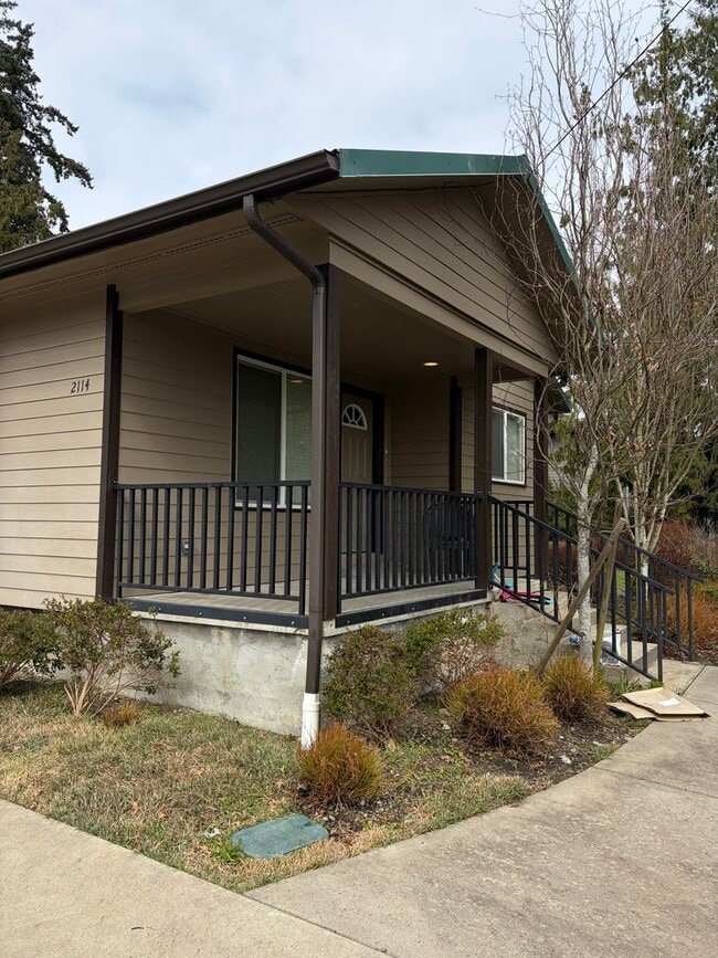 Building Photo - Fruitland Gem: 3BR/2BA with Finished Basement