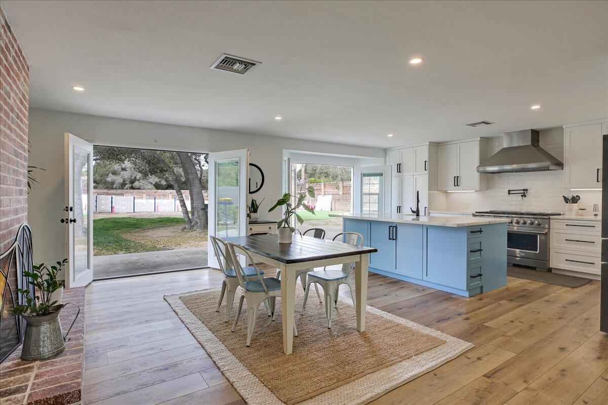 Building Photo - 3253 Courtney Dr
