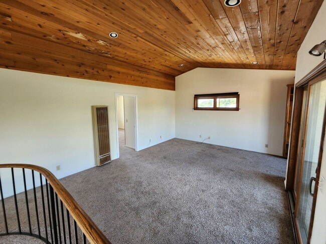 Building Photo - University City - Two Story House - Two Car Garage - 2589 S.F. - 4+ Bedrooms, 2.5 Baths