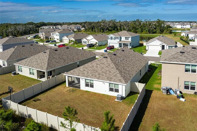 Building Photo - 12277 Mountain Is Trl