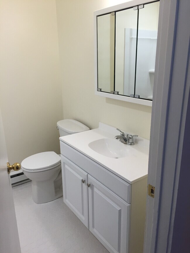 Bath - 62 E Market St