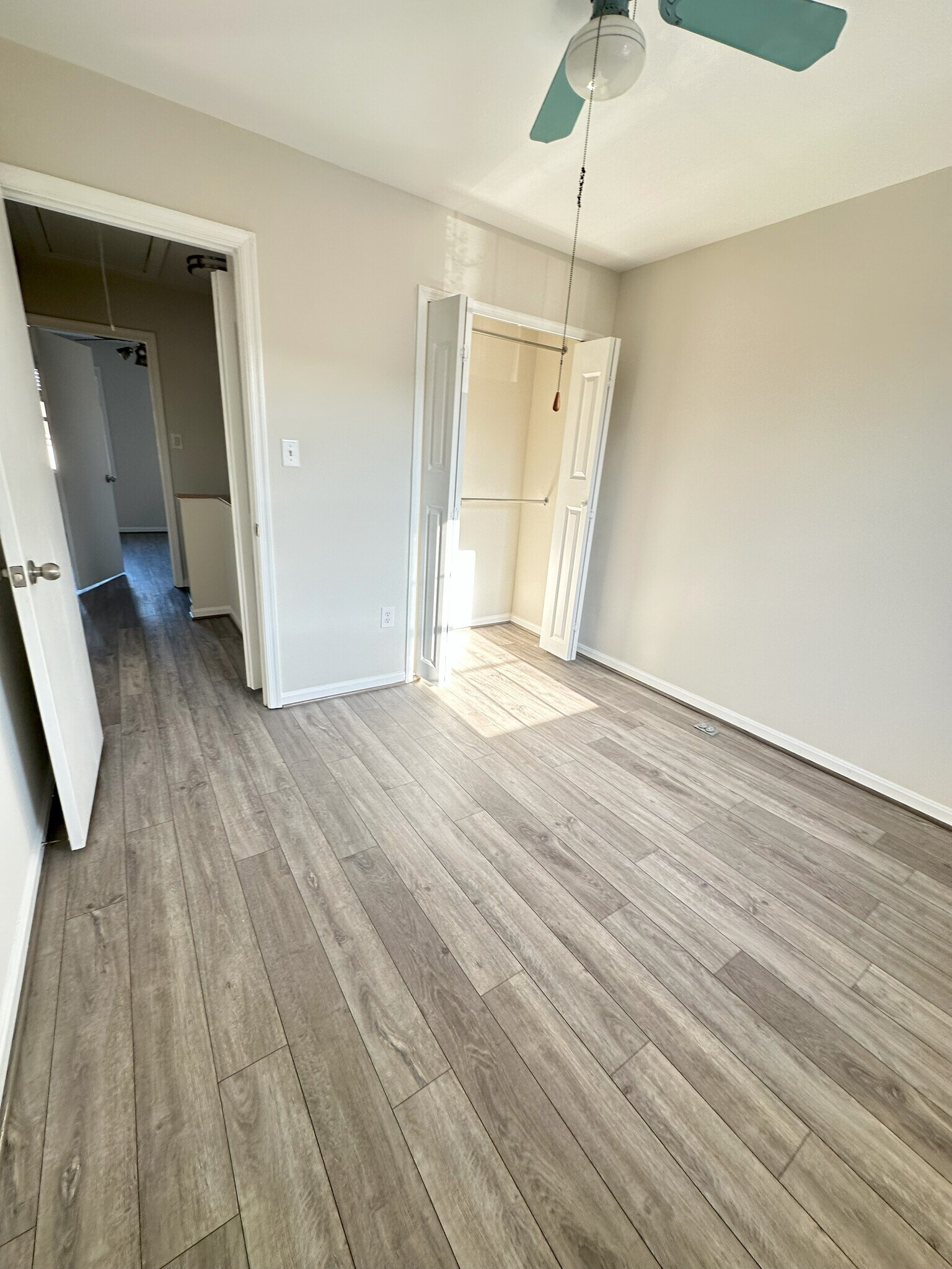 Building Photo - 8704 Ditmars Ct