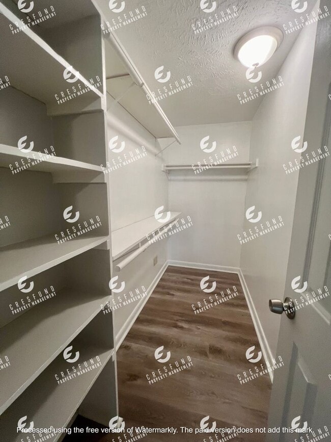 Building Photo - Beautiful 2 Bed, 2 Bath Apartment for Rent...