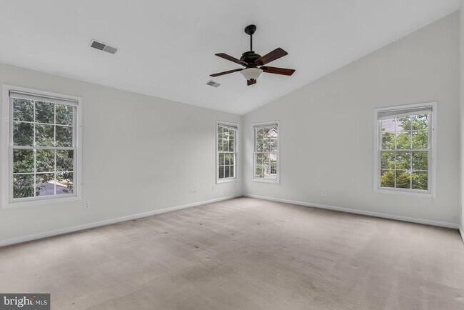 Building Photo - 6618 Frost Lake Ln