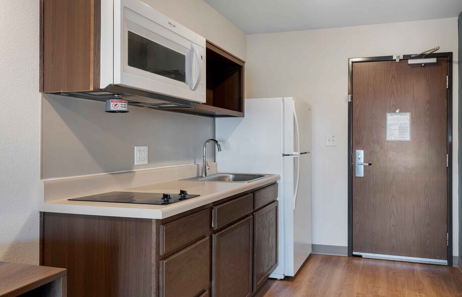 Building Photo - Furnished Studio-Minneapolis - Airport - M...