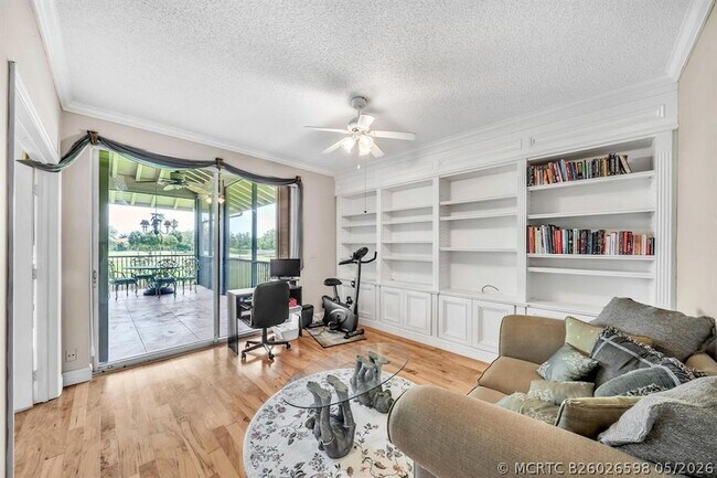 Building Photo - 7644 Elmridge Drive Unit 14U