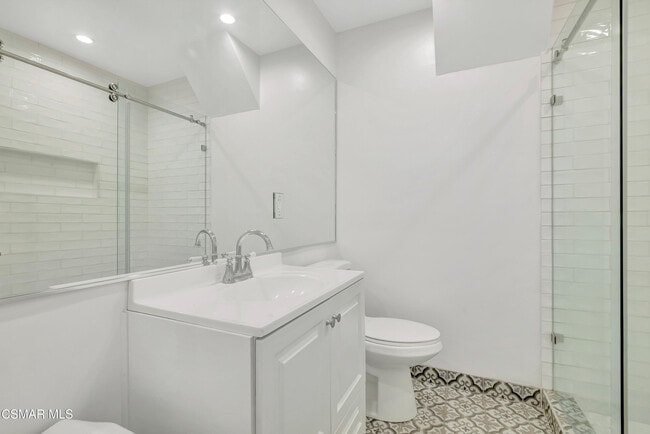 Building Photo - 18343 Bessemer St