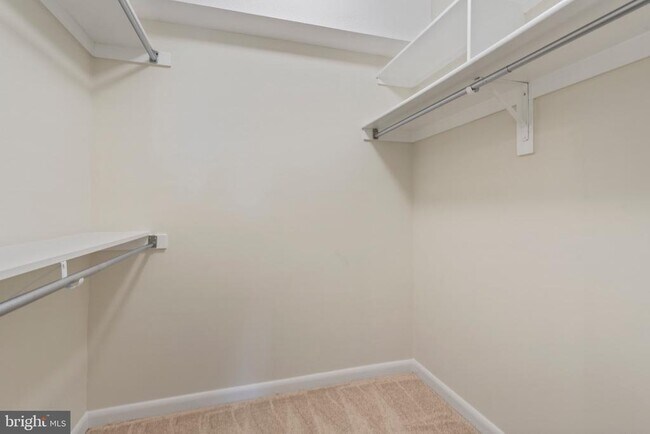 Building Photo - 1016 S Wayne St