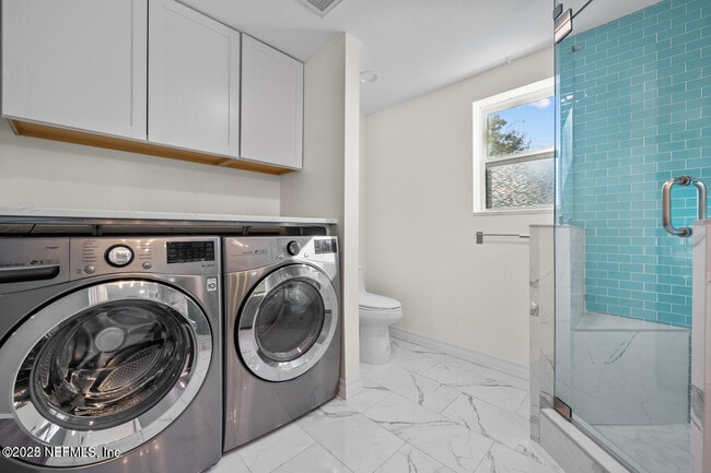 Building Photo - 1818 10th St N