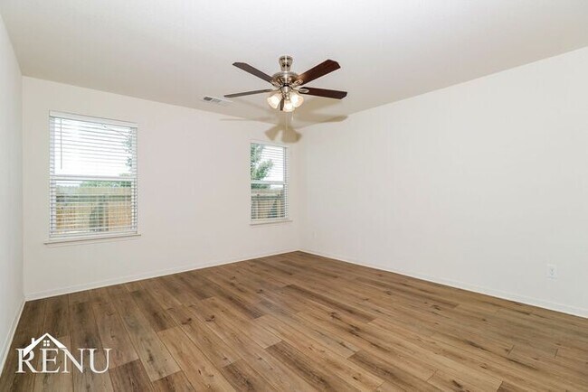 Building Photo - Coming Soon!