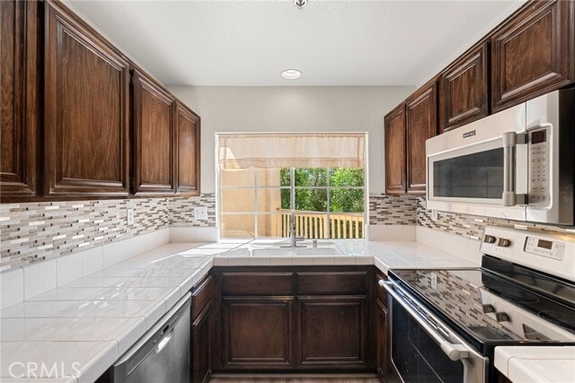 Building Photo - 631 Oak Run Trail