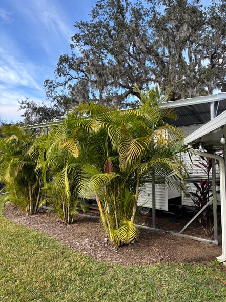 Building Photo - 2020 Lee Dr