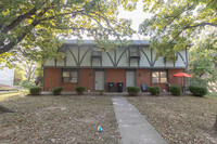 Building Photo - 3303 Belle Meade Dr