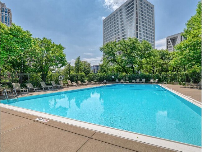 Building Photo - 15 S 1st St