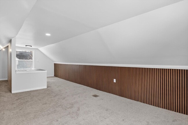 Building Photo - 8449 Penrod St