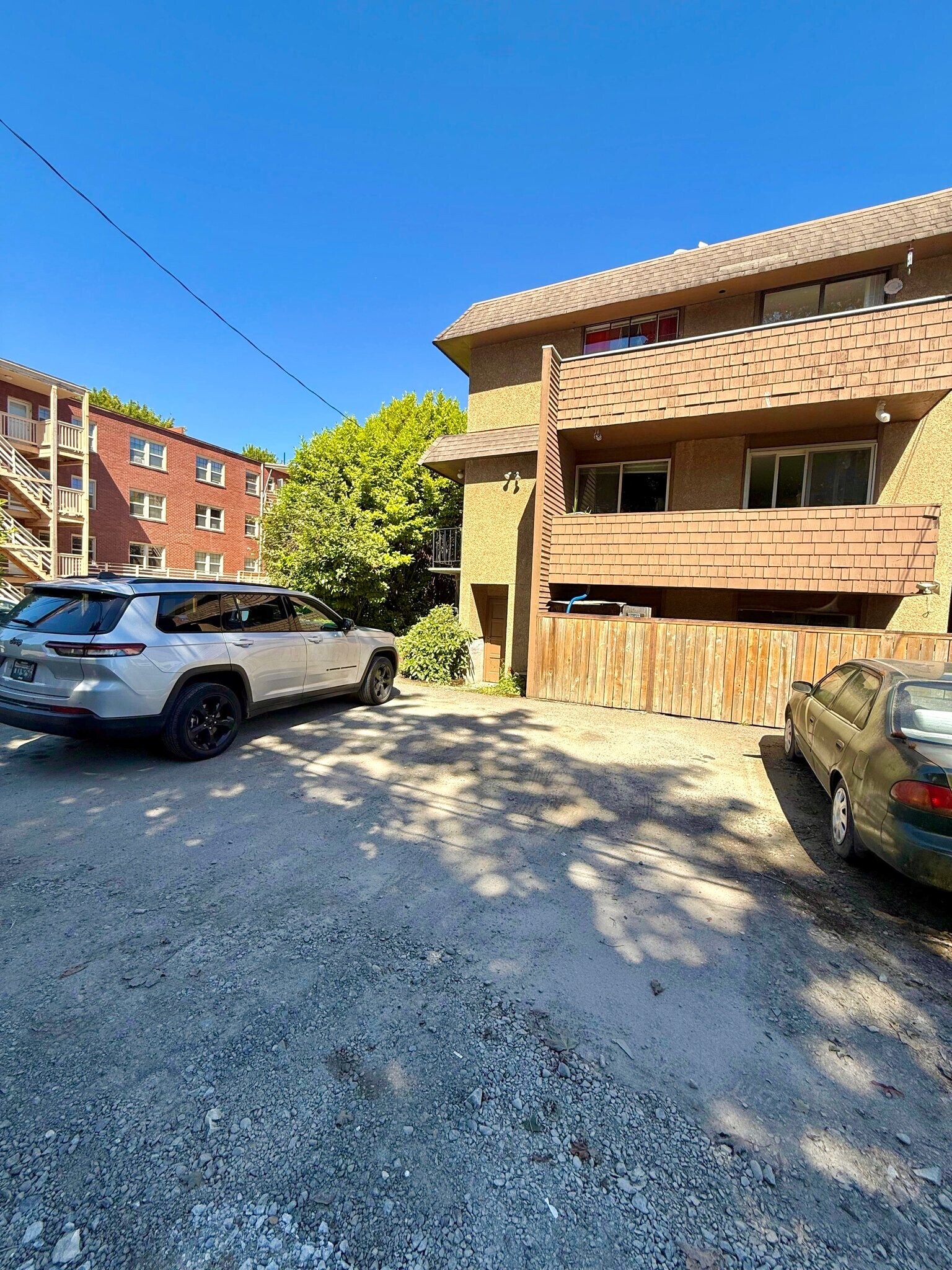 Building Photo - 2611 44th Ave SW