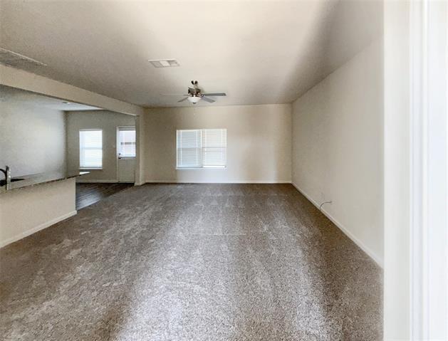 Building Photo - 913 Serena Dr